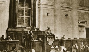 Première session de la Douma soviétique, 1917 (photo sépia) - Russian Photographer